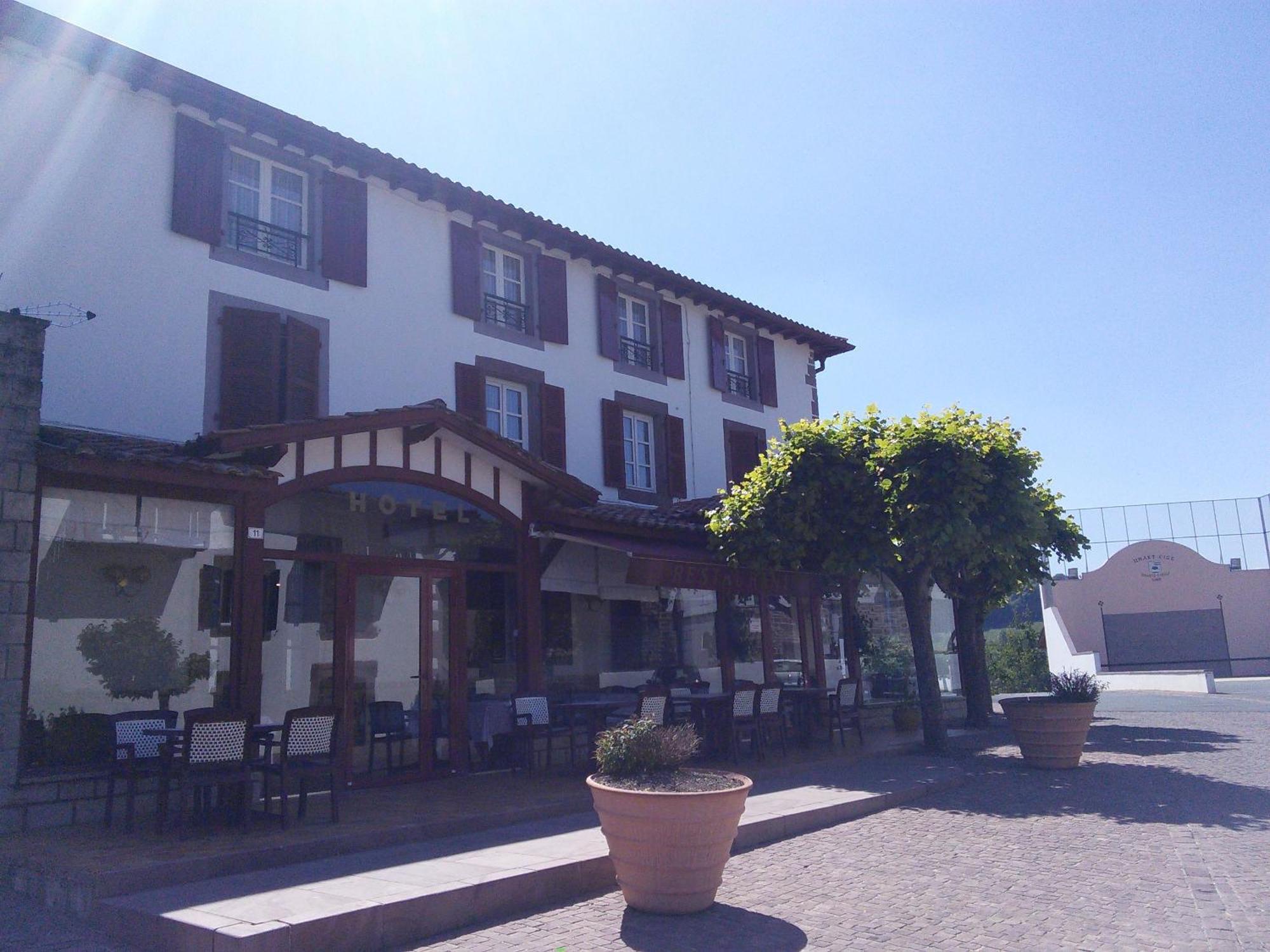 Hotel Camou Uhart-Cize Exterior foto